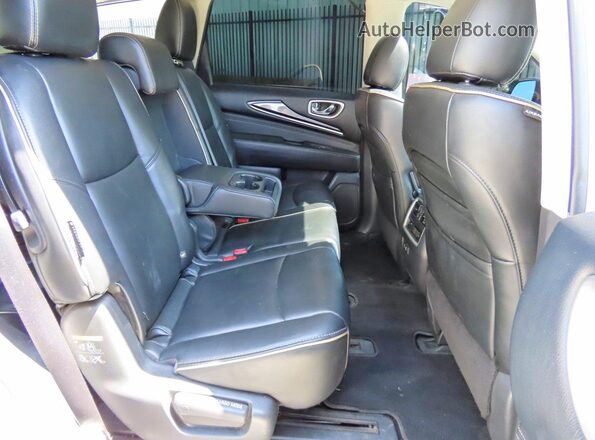 5N1DL0MN4LC529934 2020 INFINITI QX60 Silver Front interior view