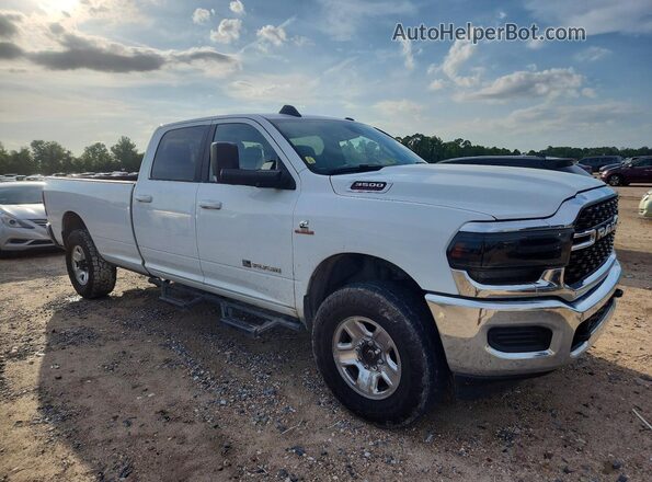 3C63R3HL5NG302865 2022 RAM 3500 White Դիմացի տեսք