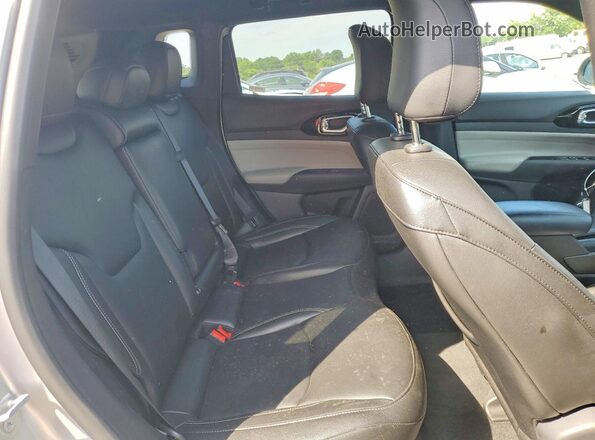 3C4NJDCN9ST545458 2025 JEEP COMPASS Silver ძრავის განყოფილების ხედი