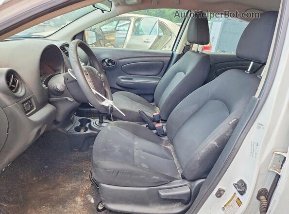 3N1CN7AP6JL828998 2018 NISSAN VERSA White Vista del salpicadero