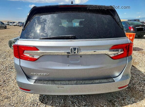 5FNRL6H79JB008345 2018 HONDA ODYSSEY Silver Вид салону спереду