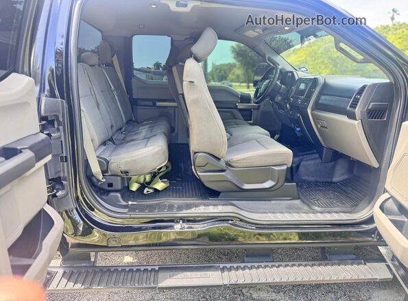 1FD0X4GTXKEC11663 2019 FORD F450 Black Front interior view