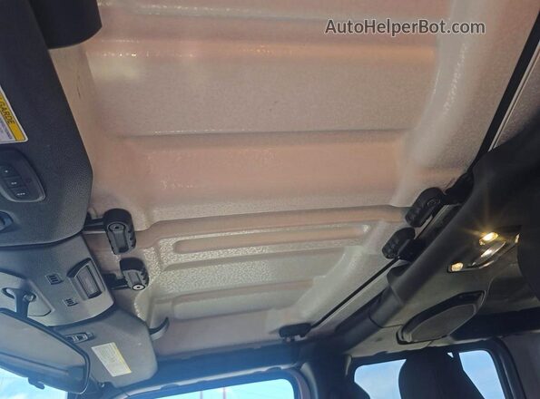 1C4HJXEN4LW114193 2020 JEEP WRANGLER Gray Widok wnętrza 360 stopni