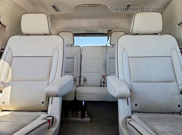 1GKS2DKL6MR158737 2021 GMC YUKON Tan Vista interior trasera