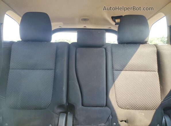 JA4AZ3A37KZ016337 2019 MITSUBISHI OUTLANDER Red Widok wnętrza z tyłu