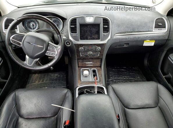 2C3CCAEG7KH722584 2019 CHRYSLER 300 White Սարքավորումների վահանակի տեսք