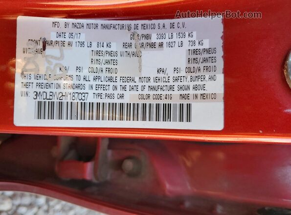 3MYDLBYV2HY187037 2017 TOYOTA YARIS Red VIN կոդի պիտակի տեսք