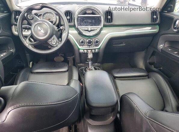 WMZYT3C38J3E00831 2018 MINI COOPER Green Սարքավորումների վահանակի տեսք