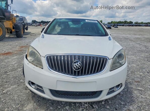 1G4PR5SK3H4118558 2017 BUICK VERANO White Հետևի տեսք