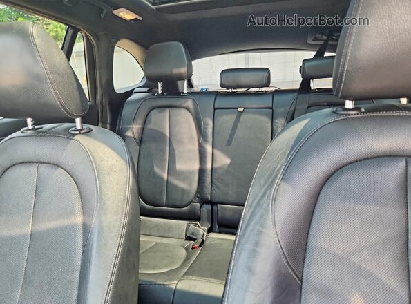 WBXHT3C30J5K25396 2018 BMW X1 Gray Rear interior view