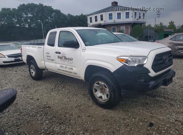 5TFRX5GN2KX140143 2019 TOYOTA TACOMA White Widok z przodu