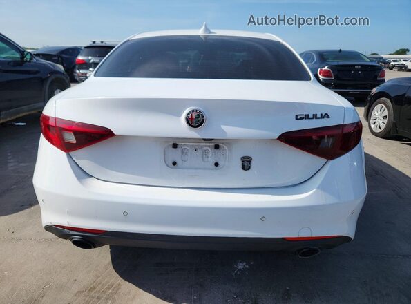 ZARFAMAN7K7622765 2019 ALFA ROMEO GIULIA White Vista interior delantera