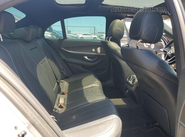 W1KZF8EB5NB020387 2022 MERCEDES-BENZ E-CLASS Silver Rear interior view