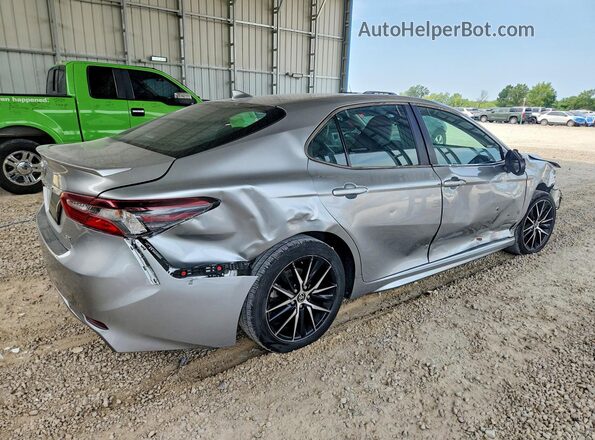 4T1G11AK1MU478357 2021 TOYOTA CAMRY Silver წინა მარჯვენა