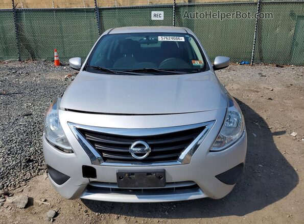 3N1CN7AP8HK451655 2017 NISSAN VERSA Gray წინა ხედი