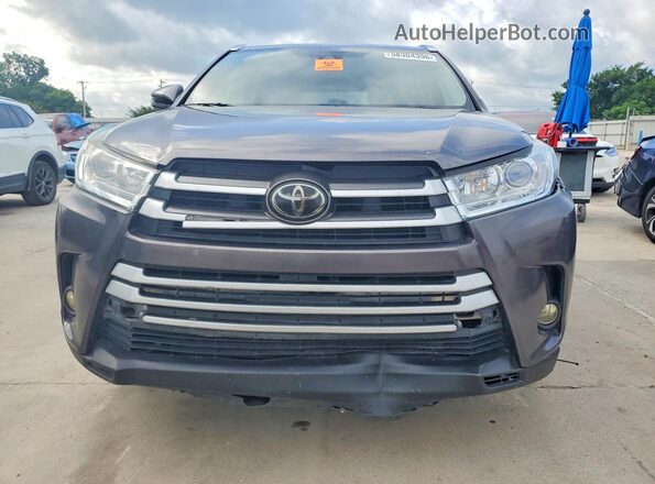 5TDKZRFH3HS526048 2017 TOYOTA HIGHLANDER Серебряный Вид спереди