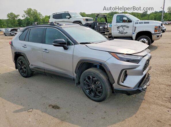 2T3E6RFV5RW053054 2024 TOYOTA RAV4 Silver Front view