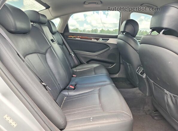 KMHGN4JE0JU235215 2018 GENESIS G80 Silver Rear interior view