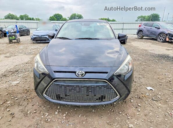 3MYDLBYV1KY516107 2019 TOYOTA YARIS Black Вид ззаду