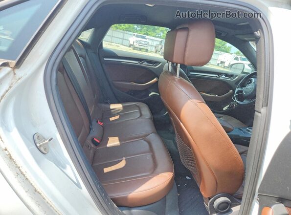 WAUB8GFF9G1082642 2016 AUDI A3 White Widok wnętrza z tyłu