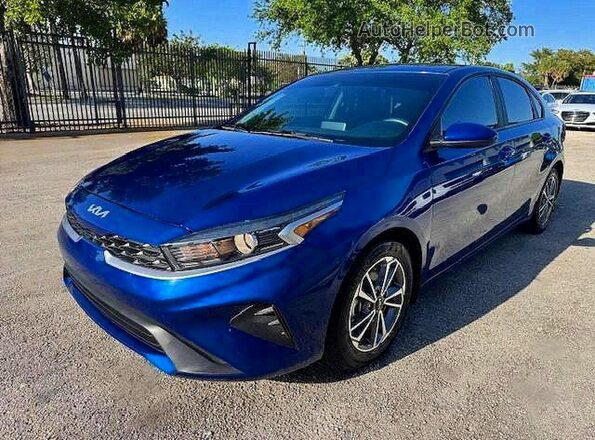 3KPF24AD4NE464503 2022 KIA FORTE Blue Trasero izquierdo