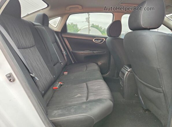3N1AB7AP2KY317096 2019 NISSAN SENTRA White Rear interior view