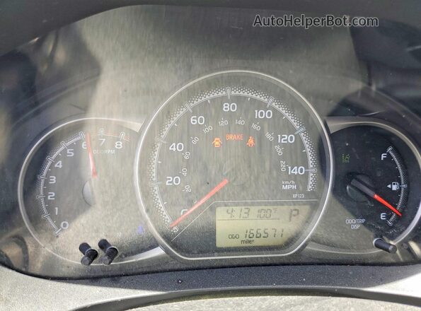VNKKTUD33HA075963 2017 TOYOTA YARIS White Հետևի նստատեղերի տեսք