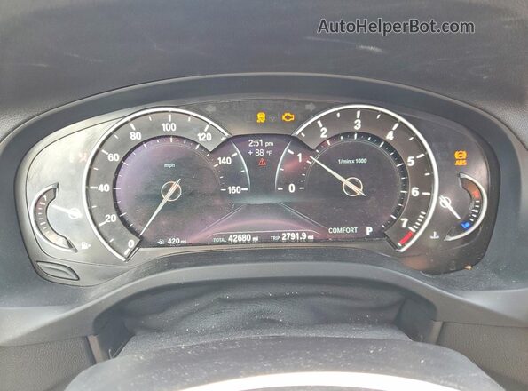 5UXTR9C52KLD90813 2019 BMW X3 Blue Vista de los asientos traseros