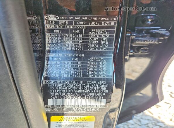 SALCP2FX5KH785606 2019 LAND ROVER DISCOVERY Black 360 interior view
