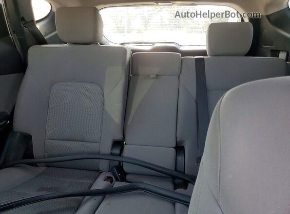 5XYZT3LB0HG498896 2017 HYUNDAI SANTA FE Silver Вид задньої частини салону