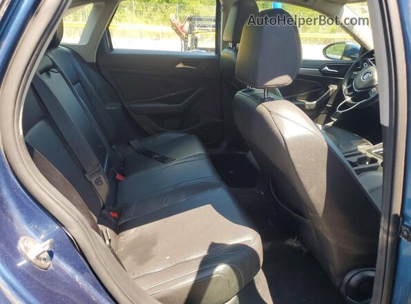3VWCB7BU9LM031276 2020 VOLKSWAGEN JETTA Blue Rear interior view