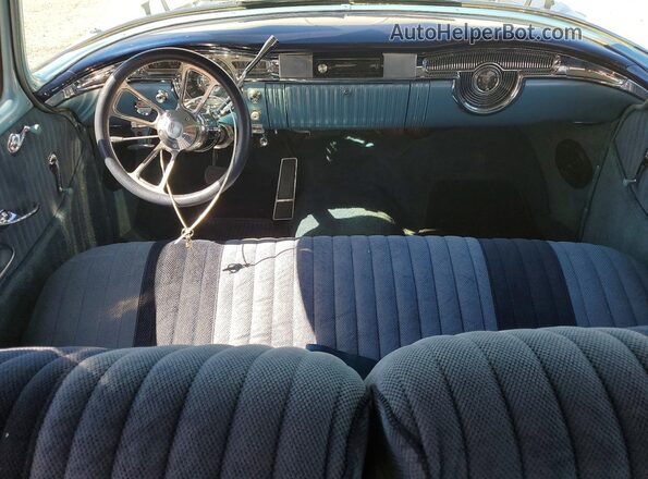 557K20139 1955 OLDSMOBILE 88 Синий Вид панели приборов