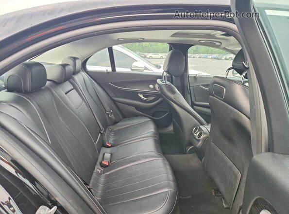 WDDZF4JB2JA375967 2018 MERCEDES-BENZ E Black Вид задньої частини салону