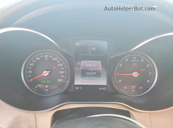 WDDWJ4JB1HF581313 2017 MERCEDES-BENZ C White Vista de los asientos traseros
