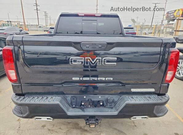 3GTUUCE87PG290099 2023 GMC SIERRA Черный Вид салона спереди