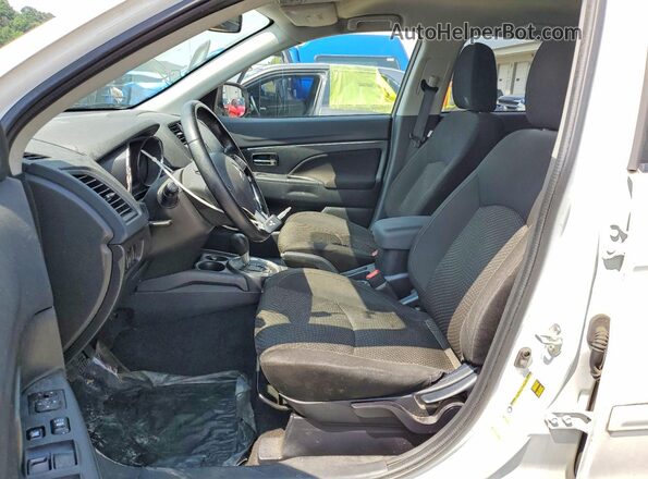 JA4AR3AW5GZ034885 2016 MITSUBISHI OUTLANDER White წინა პანელის ხედი