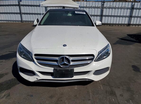 55SWF4HB0HU223544 2017 MERCEDES-BENZ C White Вид спереду