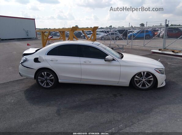 55SWF4HB6GU064124 2016 MERCEDES-BENZ C 350E Белый Вид щитка приборов
