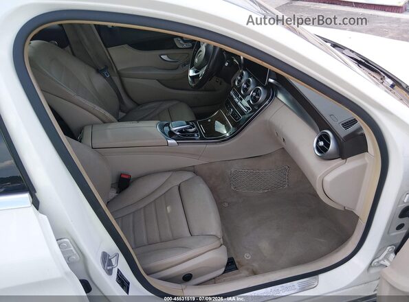 55SWF4HB6GU064124 2016 MERCEDES-BENZ C 350E Белый Вид салона спереди