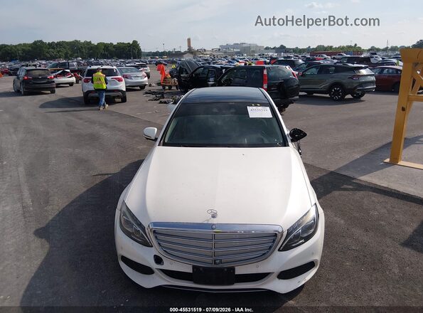 55SWF4HB6GU064124 2016 MERCEDES-BENZ C 350E Белый Вид панели приборов