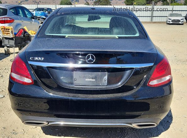 55SWF4JB0GU166836 2016 MERCEDES-BENZ C Black უკანა ხედი