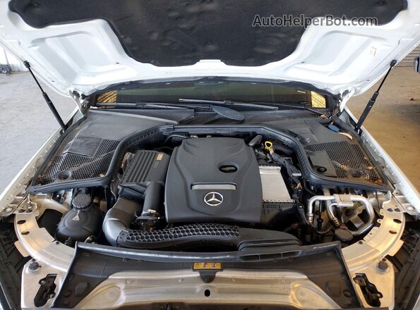 55SWF4JB0HU221092 2017 MERCEDES-BENZ C White Rear interior view