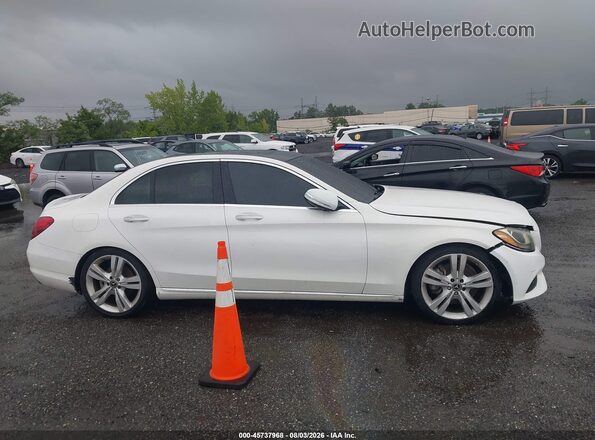 55SWF4JB1JU240529 2018 MERCEDES-BENZ C-CLASS White Rear interior view