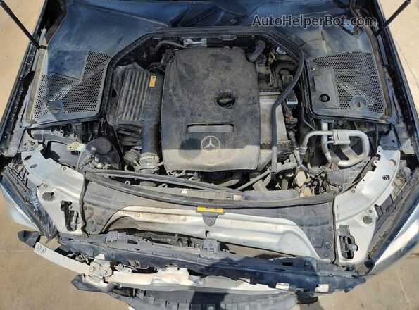55SWF4JB2JU249482 2018 MERCEDES-BENZ C Black Rear interior view