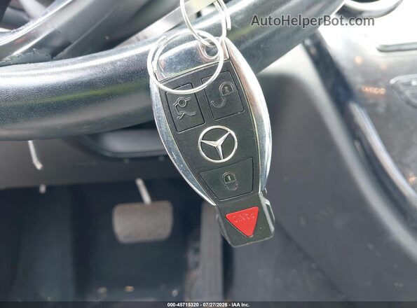 55SWF4JB3GU102290 2016 MERCEDES-BENZ C-CLASS White Vista del salpicadero