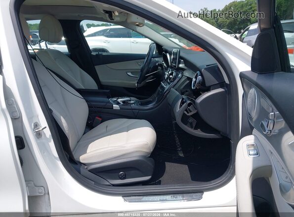 55SWF4JB3GU102290 2016 MERCEDES-BENZ C-CLASS White Vista interior delantera