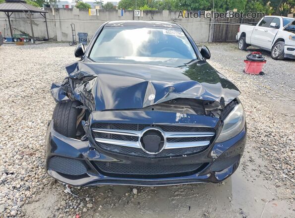 55SWF4JB3HU200026 2017 MERCEDES-BENZ C Black Widok z przodu