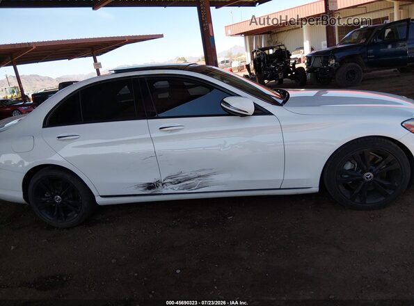 55SWF4JB3HU211608 2017 MERCEDES-BENZ C-CLASS White Սալոնի հետևի տեսք