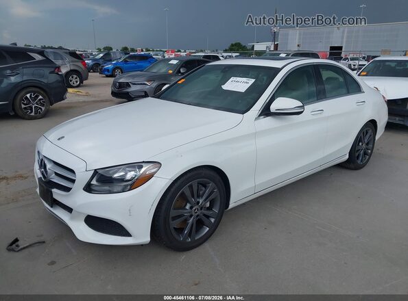 55SWF4JB3JU240306 2018 MERCEDES-BENZ C-CLASS White Առջևի ձախ երեք քառորդ տեսարան