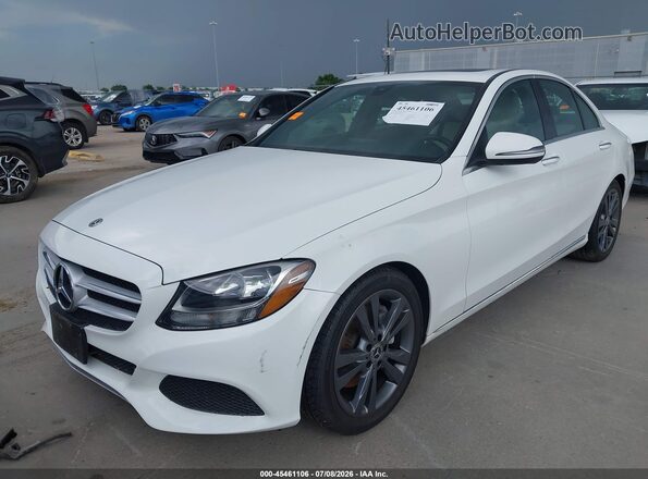 55SWF4JB3JU240306 2018 MERCEDES-BENZ C-CLASS White Դիմացի տեսք